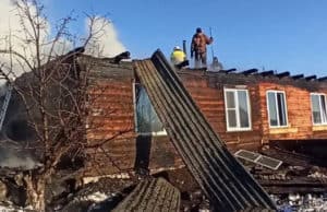 Две многодетные семьи лишились жилья в результате пожара Две многодетные семьи лишились жилья в результате пожара