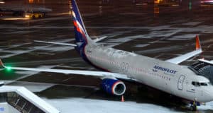 «Боинг», летевший из Москвы в Горно-Алтайск, совершил аварийную поездку в Омске