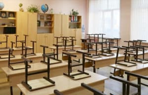 «Дистанционка» для школьников продлена еще на неделю «Дистанционка» для школьников продлена еще на неделю
