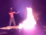 Поджигателя часовни выпустили из психбольницы, он снова собирает тургруппы для похода к Белухе Поджигателя часовни выпустили из психбольницы, он снова собирает тургруппы для похода к Белухе