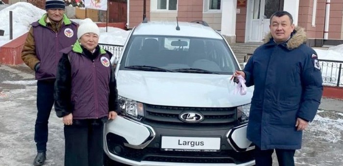 Мобильная бригада управления соцподдержки Онгудайского района получила автомобиль