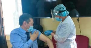 В Кош-Агачском районе жителей начали прививать от чумы В Кош-Агачском районе жителей начали прививать от чумы