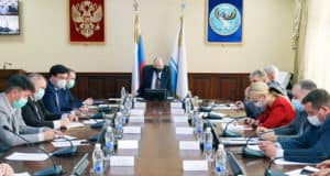 Олег Хорохордин встретился с представителями системообразующих предприятий республики