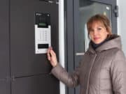 «Ростелеком» установил умные домофоны в Горно-Алтайске и Белокурихе «Ростелеком» установил умные домофоны в Горно-Алтайске и Белокурихе