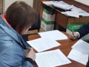 Бывшую сотрудницу Росреестра будут судить за получение взяток Бывшую сотрудницу Росреестра будут судить за получение взяток