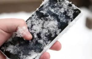18-летний парень присвоил найденный телефон, потратил деньги владельца и теперь пойдет под суд 18-летний парень присвоил найденный телефон, потратил деньги владельца и теперь пойдет под суд