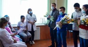 Молодогвардейцы организовали акцию «Вам, любимые»