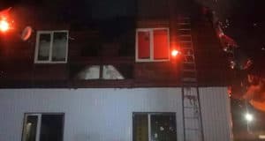 В Курае произошел пожар в двухэтажном доме