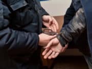 Подросток решил поработать «кладменом» и сразу же попался Подросток решил поработать «кладменом» и сразу же попался