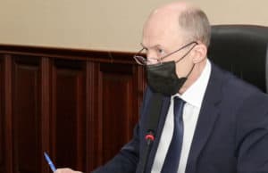Олег Хорохордин поручил до 29 апреля завершить уборку территорий Олег Хорохордин поручил до 29 апреля завершить уборку территорий