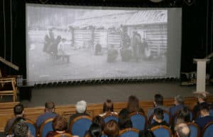 Презентация фильма о Михаиле Чевалкове состоялась в Горно-Алтайске Презентация фильма о Михаиле Чевалкове состоялась в Горно-Алтайске