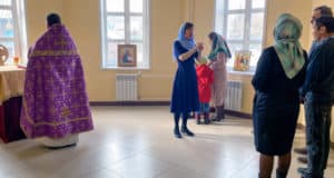 В Горно-Алтайске впервые прошло специальное богослужение для слабослышащих