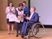Общественную премию имени Чорос-Гуркина вручили Роману Жданову Общественную премию имени Чорос-Гуркина вручили Роману Жданову