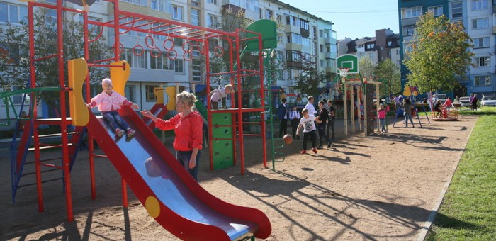 Началось благоустройство общественных и дворовых территорий