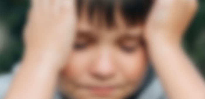 Молодая женщина систематически мучила и избивала 9-летнего сына