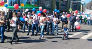 3 тысячи человек приняли участие в первомайском шествии в Горно-Алтайске