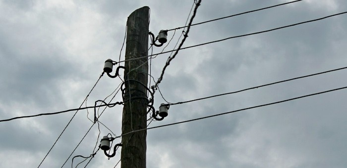 550 метров провода электропередач срезал в Турочакском районе житель Алтайского края