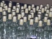 Мужчина пытался подкупить полицейского, чтобы продавать водку на турбазах Мужчина пытался подкупить полицейского, чтобы продавать водку на турбазах