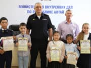 Победители конкурсов «Я рисую День Победы» и «Полицейский Дядя Степа» получили награды Победители конкурсов «Я рисую День Победы» и «Полицейский Дядя Степа» получили награды