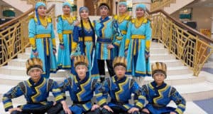 Ансамбль «Ырысту» успешно выступил на фестивале «Танцуй, Сибирь!»