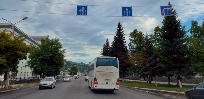 На Мебельном перекрестке организуют дополнительную полосу для транспорта