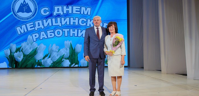 Медики получили госнаграды