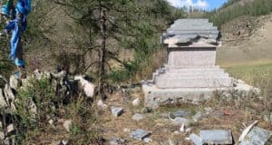 Объялен сбор средств для восстановления ступы Боора-ламы