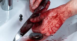 Кровавое убийство в бане: жертве нанесли семь ударов ножом Кровавое убийство в бане: жертве нанесли семь ударов ножом