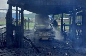Автомобиль в гараже сгорел в Шебалино