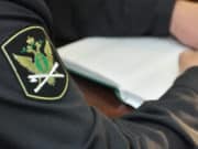 Сельчанин оплатил долги по налогам, штрафам и алиментам, чтобы выехать в Монголию