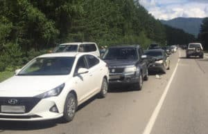 Житель Чойского района спровоцировал массовое ДТП на Чуйском тракте Житель Чойского района спровоцировал массовое ДТП на Чуйском тракте