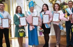 Лучшие педагоги Республики Алтай примут участие во всероссийских конкурсах Лучшие педагоги Республики Алтай примут участие во всероссийских конкурсах