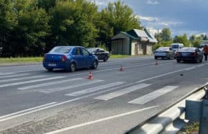 Автоледи сбила на «зебре» молодого человека