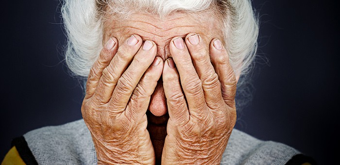 Мошенники обманули 77-летнюю горожанку