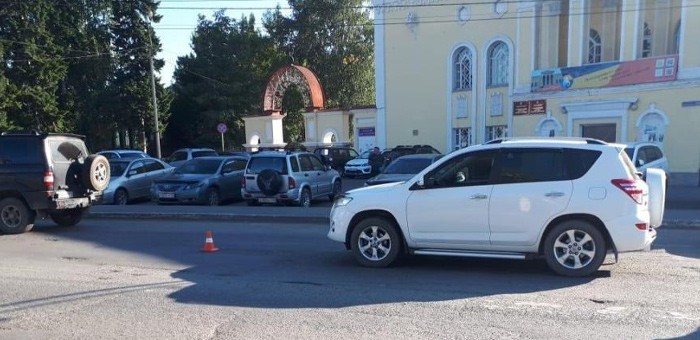 Девушку сбили на пешеходном переходе в Горно-Алтайске