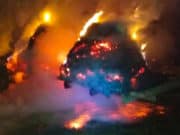 Четыре тюка сена и тракторный прицеп сгорели в Барагаше