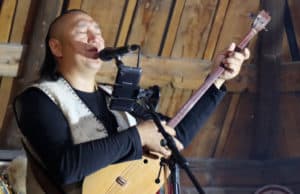 В Усть-Коксе прошел творческий вечер «Кай над Катунью» В Усть-Коксе прошел творческий вечер «Кай над Катунью»