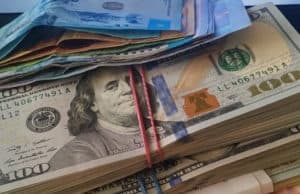 Предприниматели, передавшие взятки Коваленко и Туюнчекову, получили условные сроки Предприниматели, передавшие взятки Коваленко и Туюнчекову, получили условные сроки