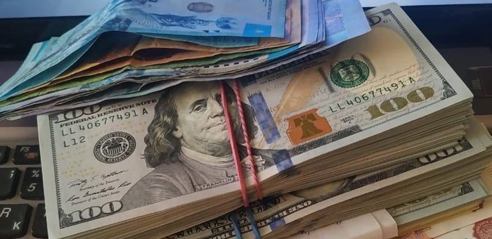 Предприниматели, передавшие взятки Коваленко и Туюнчекову, получили условные сроки