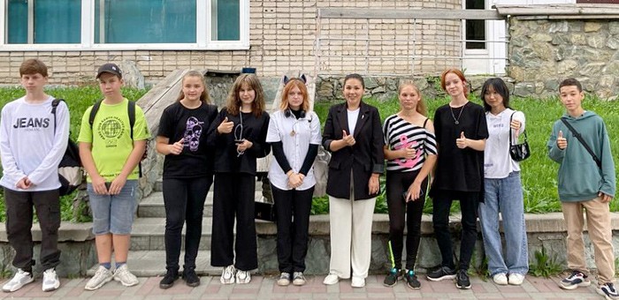 Молодежные трудовые отряды продолжают работать в Горно-Алтайске