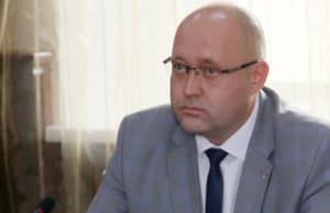 СУСК рассказал, за что задержали бывшего министра здравоохранения