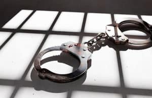 Ревнивого убийцу приговорили к длительному тюремному сроку