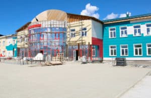 В Усть-Коксе близится к завершению строительство школы В Усть-Коксе близится к завершению строительство школы