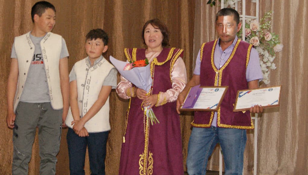 Семья из Усть-Канского района победила во всероссийском конкурсе «Семья года»