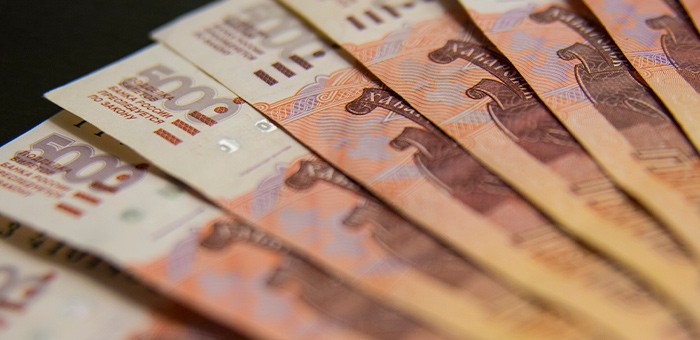 Желая купить трактор, пенсионерка перечислила мошенникам 231 тысячу рублей