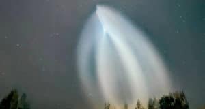 Очень зрелищно. Над Горным Алтае пролетела ракета с тремя космонавтами на борту