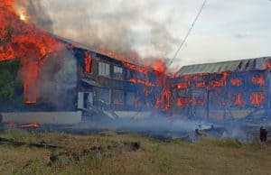 Пожар в мендур-сокконской школе мог возникнуть из-за сварочных работ