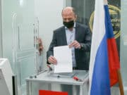 Руководители республики проголосовали на выборах депутатов горсовета Руководители республики проголосовали на выборах депутатов горсовета