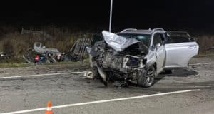 Пьяный водитель «Лексуса» устроил ДТП, в котором погибли два человека (видео)