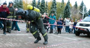 Соревнования по пожарно-спасательному многоборью прошли в Горно-Алтайске